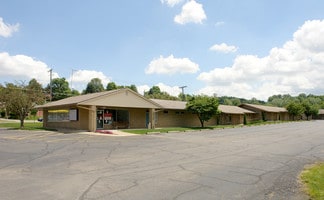 More details for 812 Coshocton Ave, Mount Vernon, OH - Retail for Lease