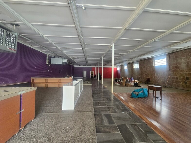 5501 1st Ave N, Birmingham, AL for sale - Building Photo - Image 3 of 5