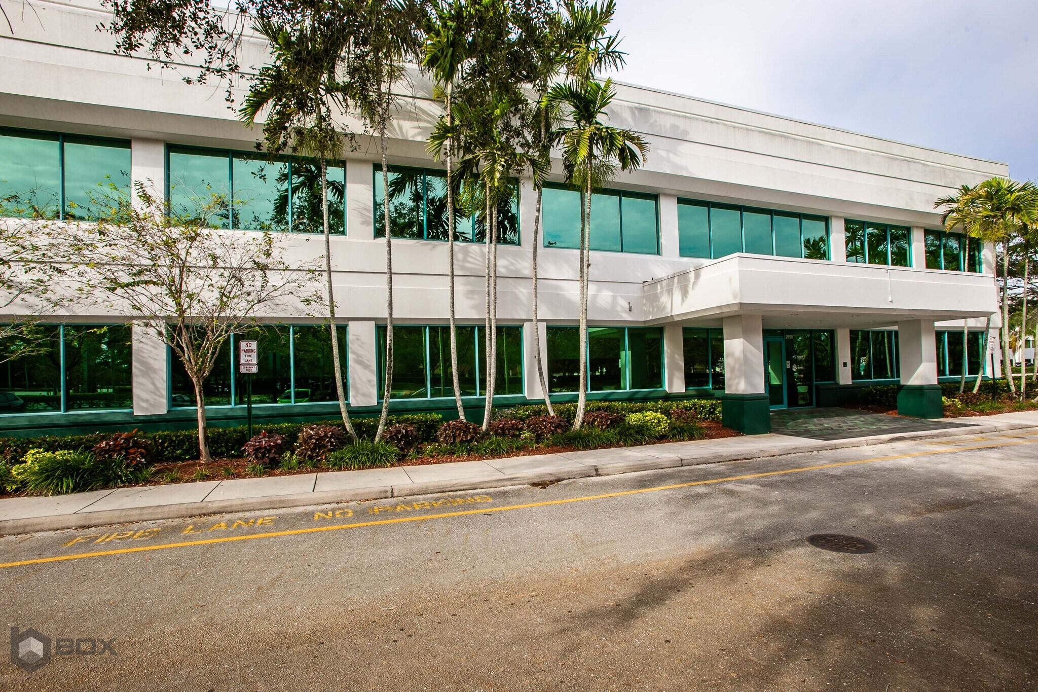 2690 Weston Rd, Weston, FL for lease Building Photo- Image 1 of 8