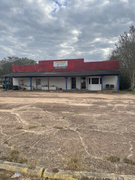 21120 Highway 105, Cleveland, TX for sale - Building Photo - Image 3 of 3