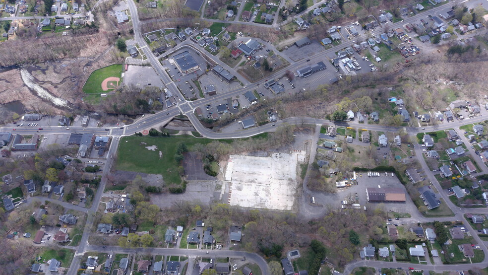 25-31 Hillside Ave, Watertown, CT for lease - Aerial - Image 1 of 13