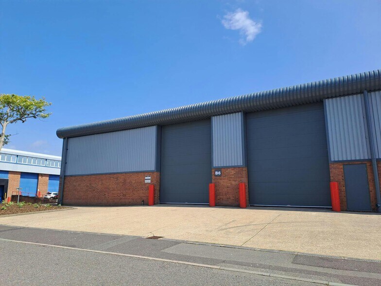 Dolphin Rd, Shoreham By Sea for lease - Building Photo - Image 2 of 11