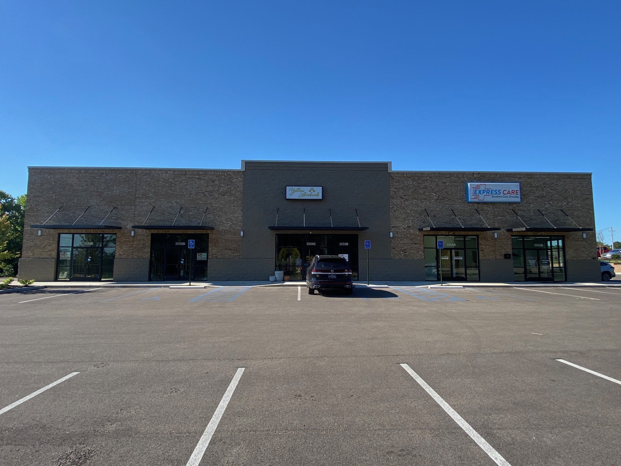 3558 W Main St, Tupelo, MS for lease Building Photo- Image 1 of 7