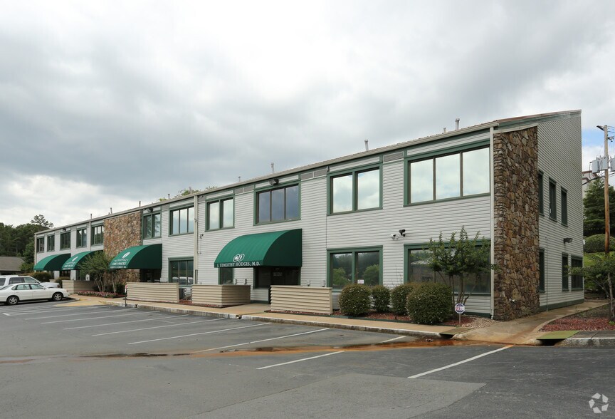 11215 Hermitage Rd, Little Rock, AR for lease - Building Photo - Image 2 of 4