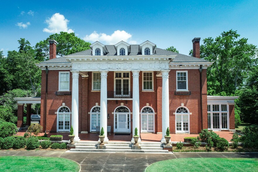 304 Broad St, Lagrange, GA 30240