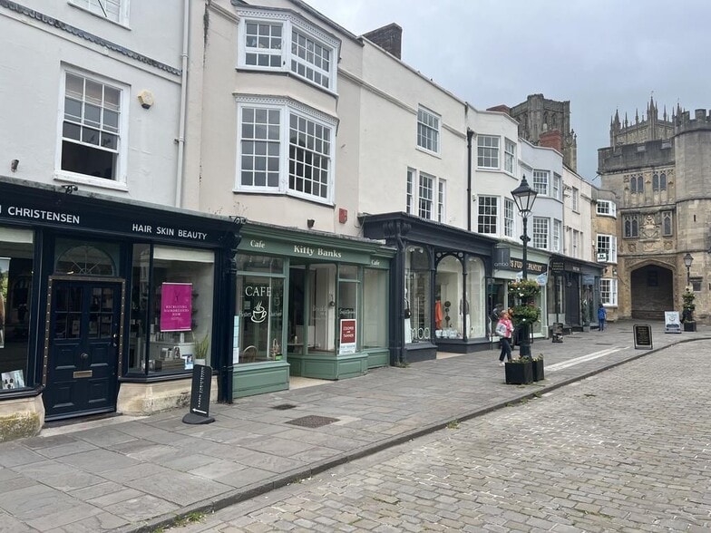 15 Market Pl, Wells for lease - Building Photo - Image 2 of 2