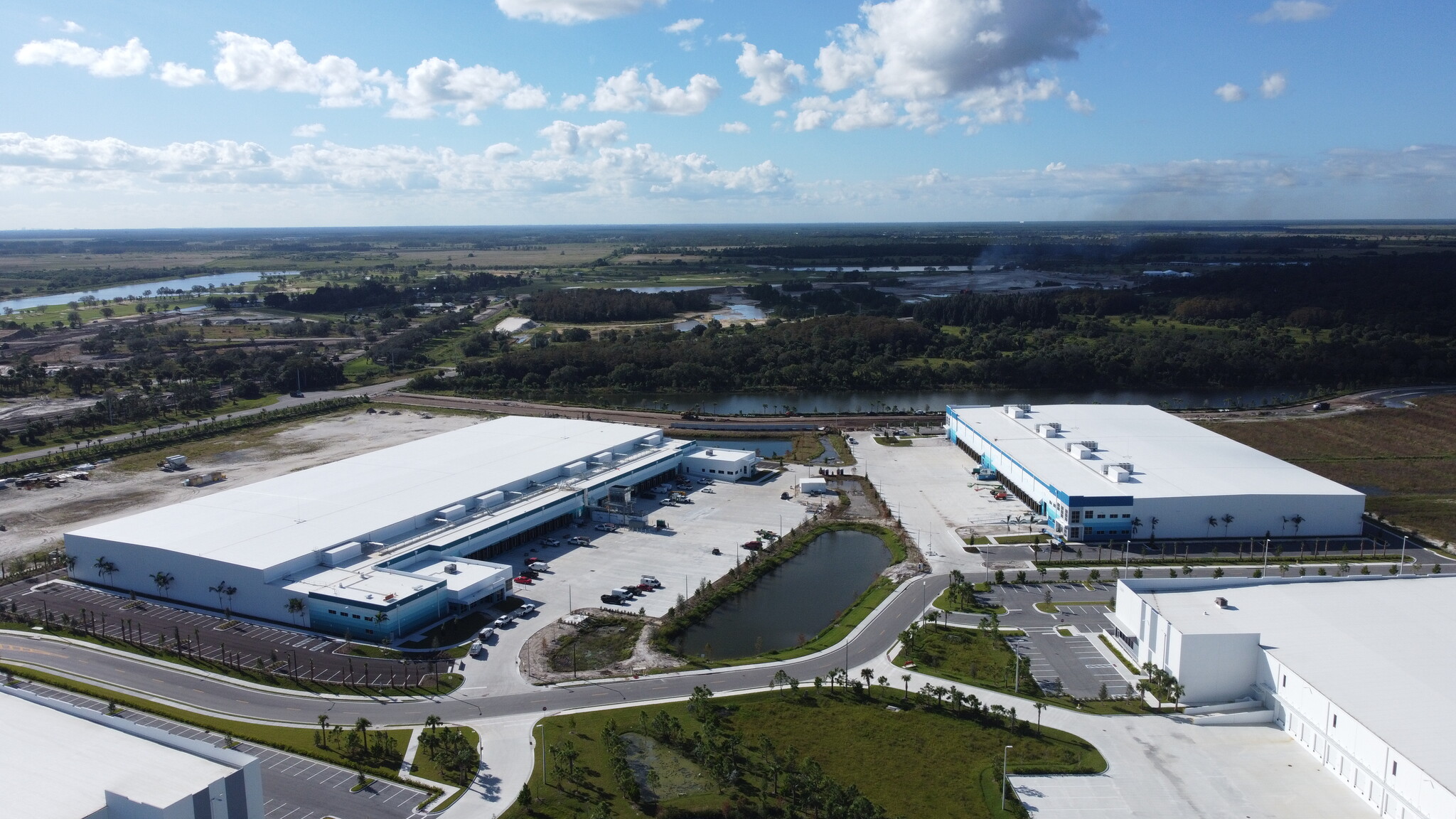 2500 SW Kanner Hwy, Stuart, FL for lease Building Photo- Image 1 of 7