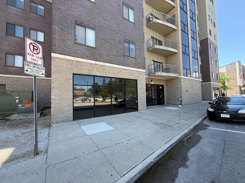 200 Stanton Ave, Ames, IA for lease - Building Photo - Image 1 of 9