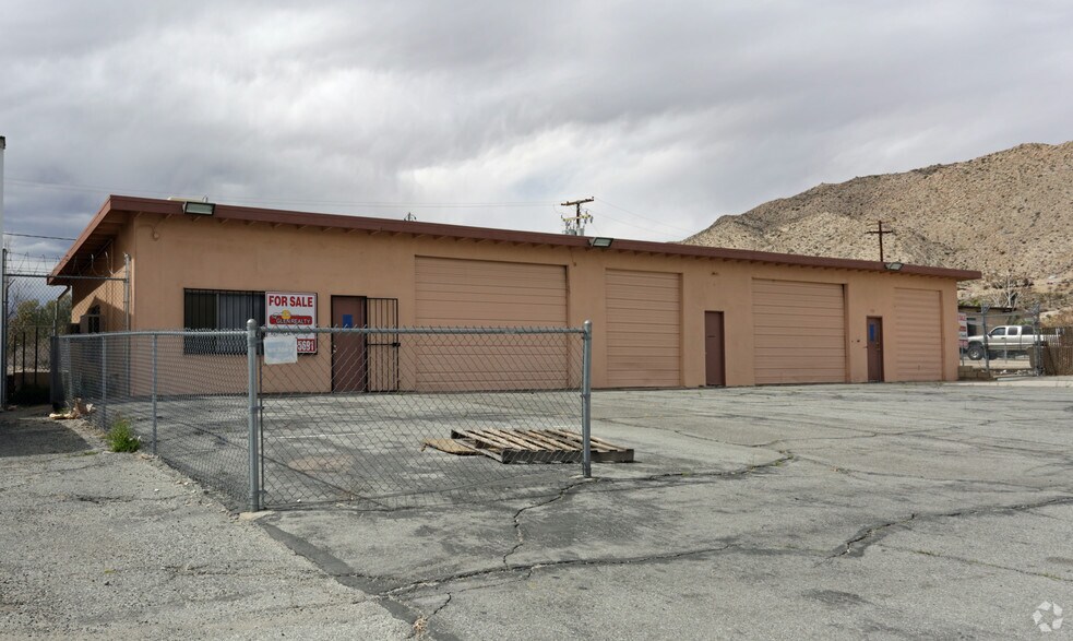 7124 Mohawk Trl, Yucca Valley, CA 92284