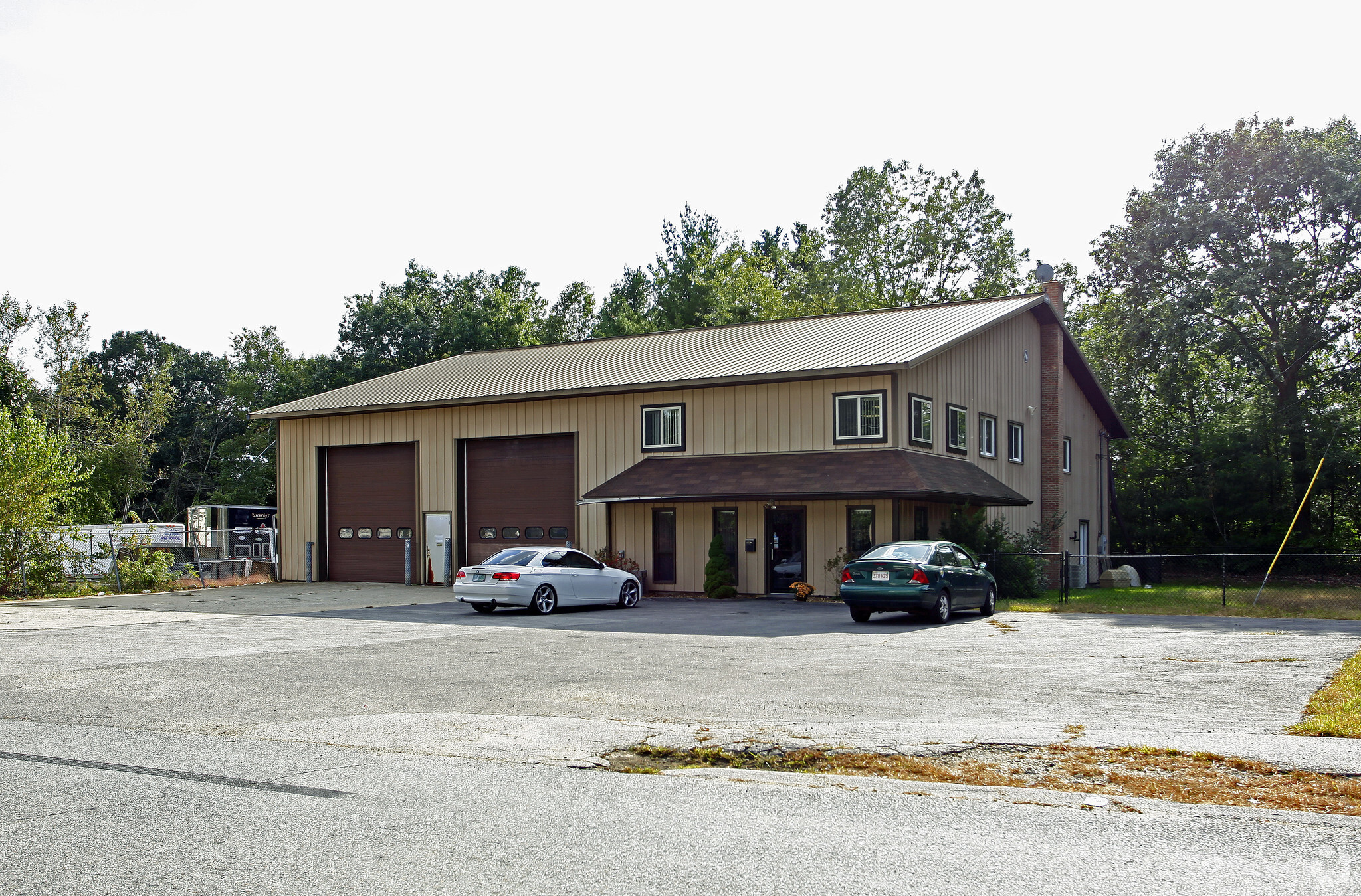 26 Kendall Pond Rd, Derry, NH for sale Primary Photo- Image 1 of 1