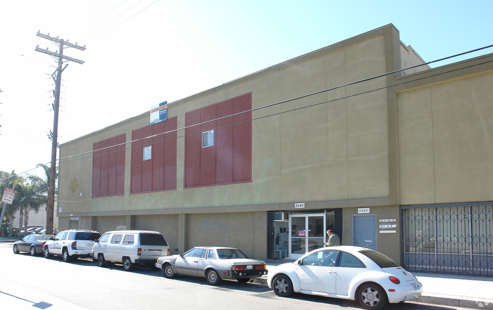 2045-2051 S Santa Fe Ave, Los Angeles, CA for lease Building Photo- Image 1 of 7