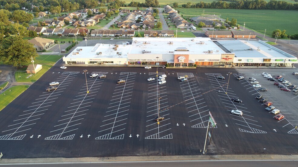 703 W Reelfoot Ave, Union City, TN 38261 Retail for Lease