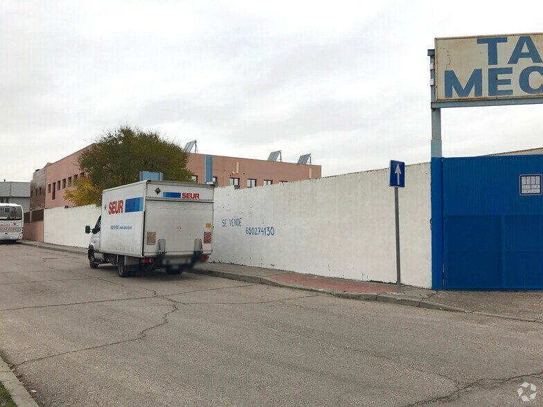 Camino de Coslada, 40, Madrid, Madrid for sale - Building Photo - Image 2 of 3