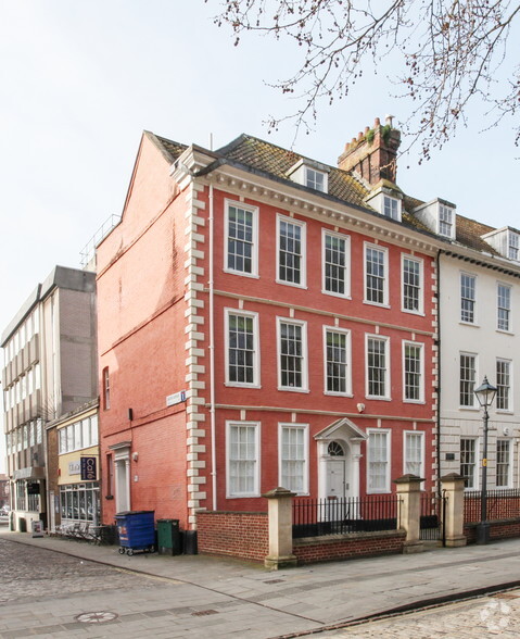 36 Queen Sq, Bristol for sale - Building Photo - Image 1 of 1