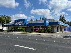 2828 Sisk Rd, Modesto, CA for lease Building Photo- Image 1 of 3