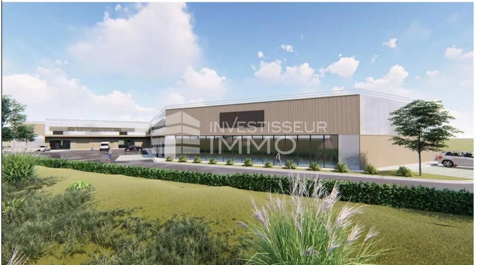 Flex in Marolles-en-Hurepoix for sale - Building Photo - Image 2 of 8