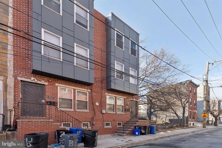 2022 N Woodstock St, Philadelphia, PA for sale - Building Photo - Image 3 of 23