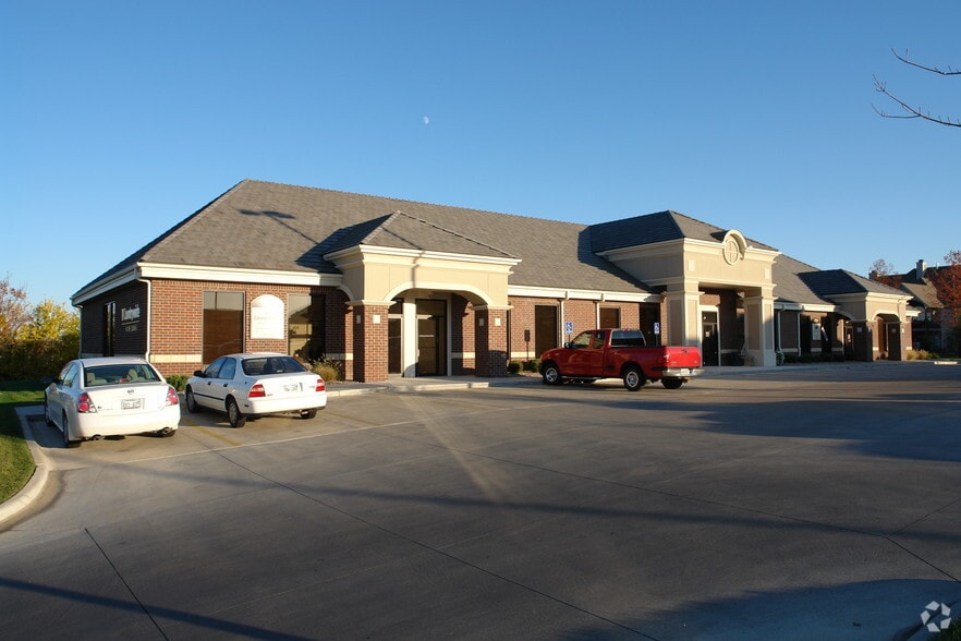 10333 E 21ST St N, Wichita, KS for sale - Primary Photo - Image 1 of 1