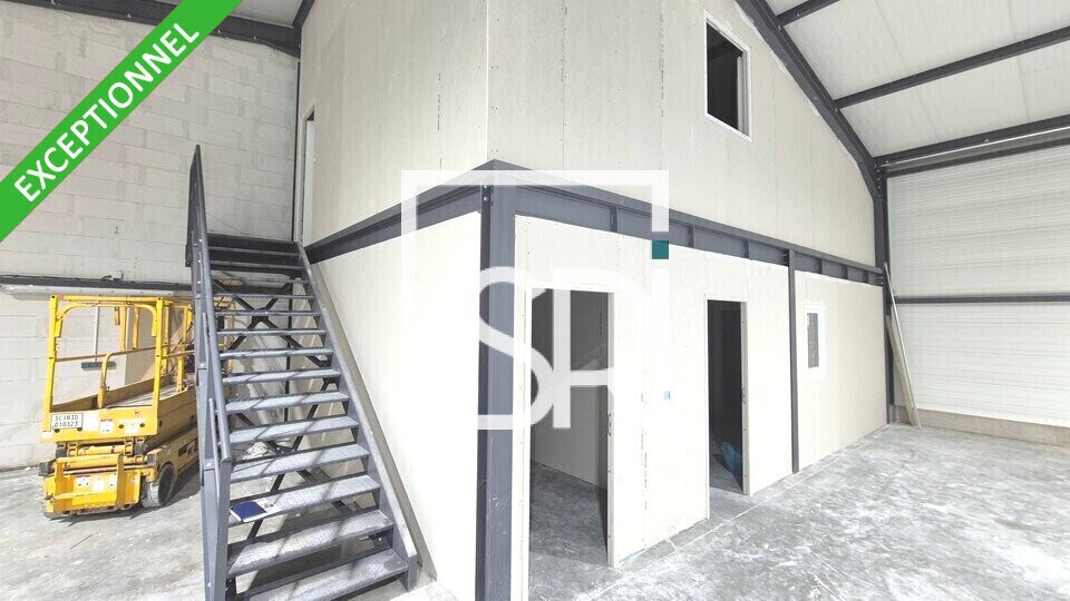 Industrial in Riom for sale - Building Photo - Image 2 of 11