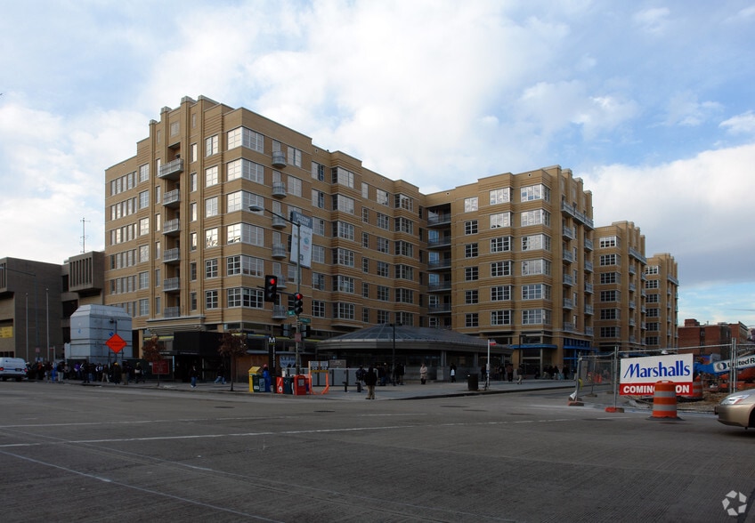 1400 Irving St NW, Washington, DC for lease - Building Photo - Image 2 of 77