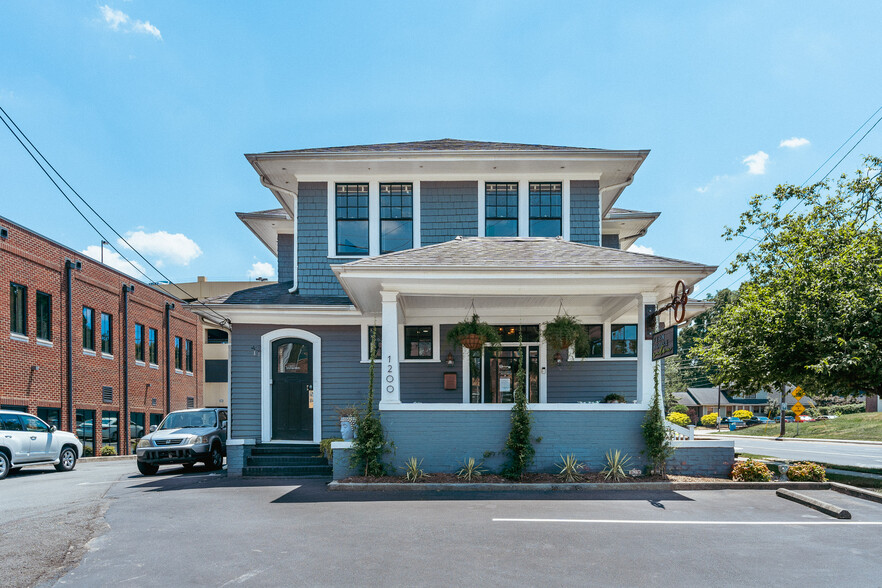 1200 Central Ave, Charlotte, NC for sale - Building Photo - Image 1 of 1