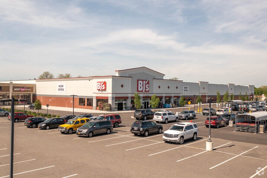 65006566 Jericho Turnpike, Commack, NY 11725