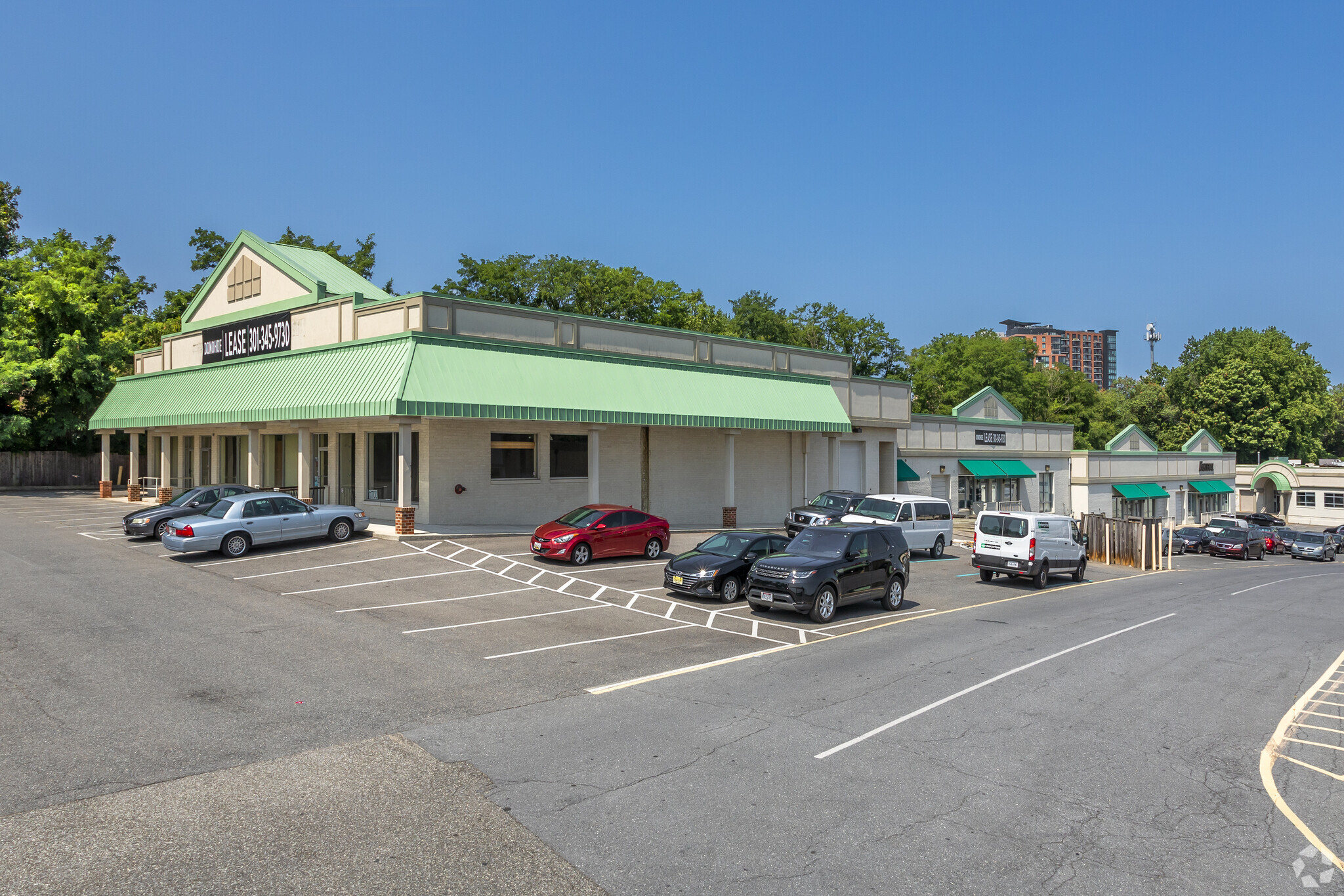 11700-11716 Parklawn Dr, Rockville, MD for sale Primary Photo- Image 1 of 1