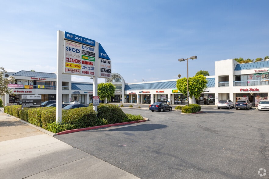 711 Fair Oaks Ave, South Pasadena, CA for lease - Building Photo - Image 2 of 4