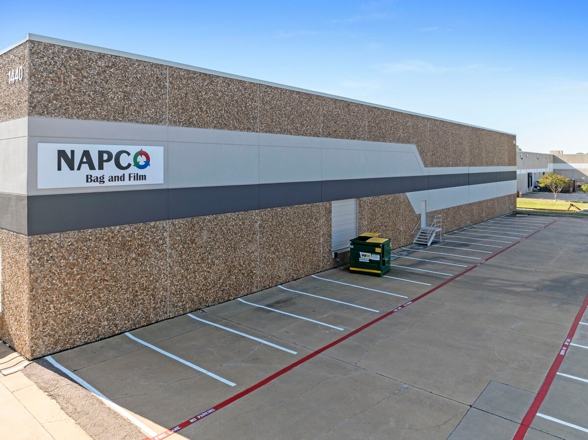 1440 Lemay Dr, Carrollton, TX for sale Primary Photo- Image 1 of 1