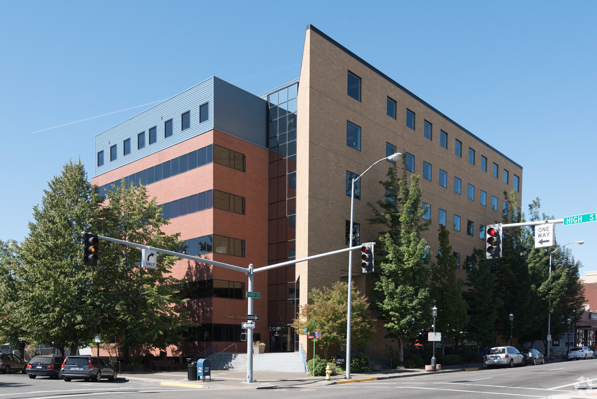 201 High St SE, Salem, OR for sale Primary Photo- Image 1 of 1