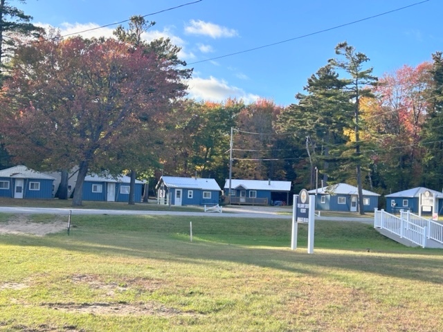 7433 N US Highway 23, Oscoda, MI for sale - Primary Photo - Image 1 of 1