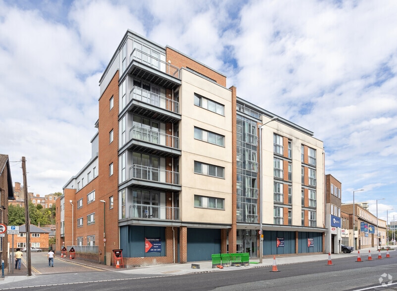 129-135 Canal St, Nottingham for sale - Primary Photo - Image 1 of 1