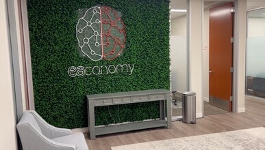 31111 Agoura Rd, Westlake Village, CA for lease Interior Photo- Image 2 of 11