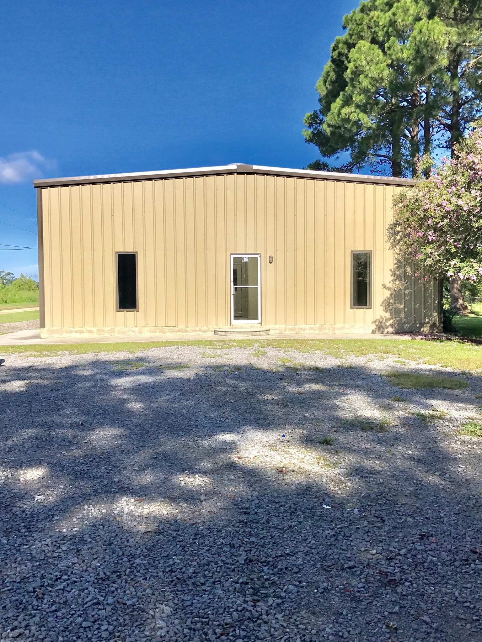 901 W Broussard Rd, Lafayette, LA for sale Building Photo- Image 1 of 1