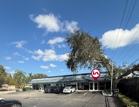 404-414 S Powerline Rd, Deerfield Beach, FL for lease Interior Photo- Image 1 of 11