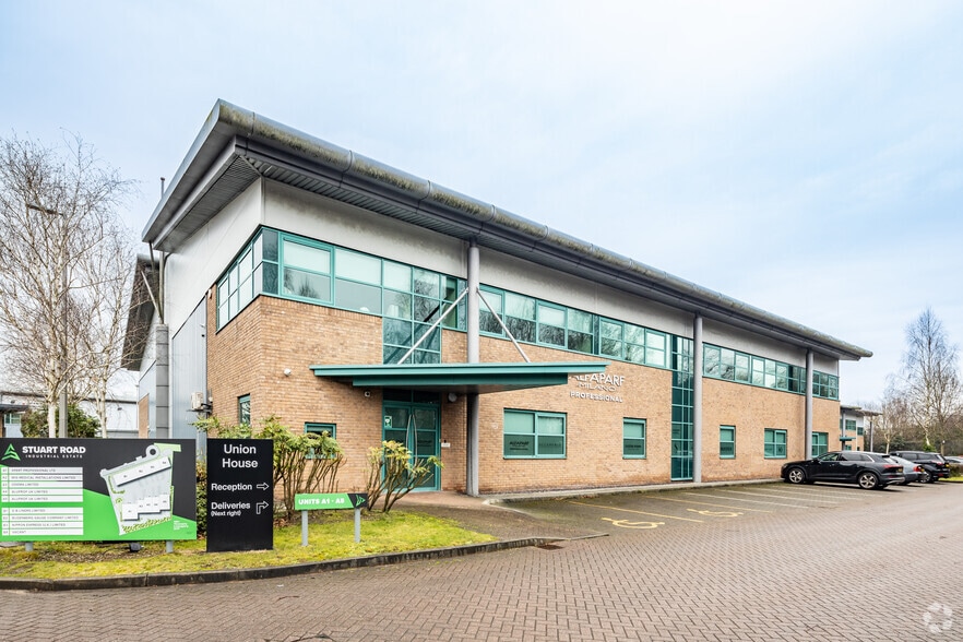 Stuart Rd, Altrincham for sale - Primary Photo - Image 1 of 1