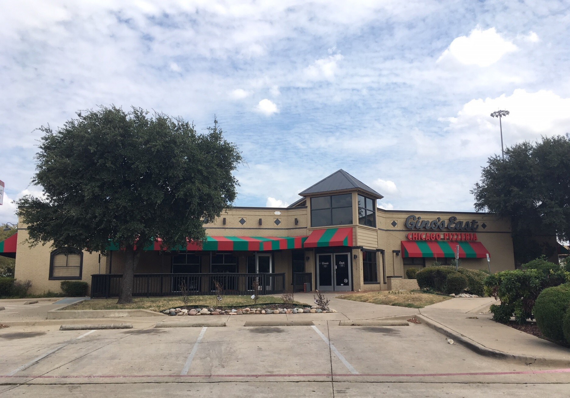 10310 Lombardy Ln, Dallas, TX for sale Primary Photo- Image 1 of 1