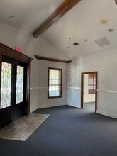 5601-5605 Virginia Pky, McKinney, TX for lease Interior Photo- Image 2 of 2