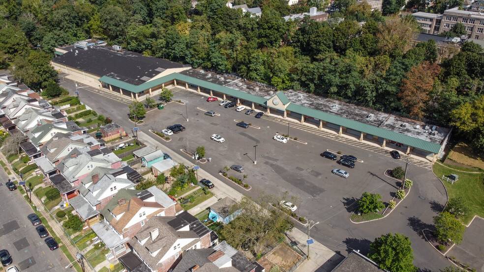 Hermitage Ave, Trenton, NJ for lease - Building Photo - Image 3 of 8