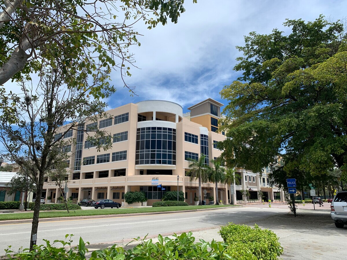 6141 Sunset Dr, South Miami, FL 33143 | LoopNet