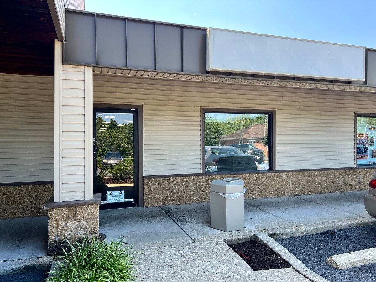 10831 Lanham Severn Rd, Glenn Dale, MD 20769