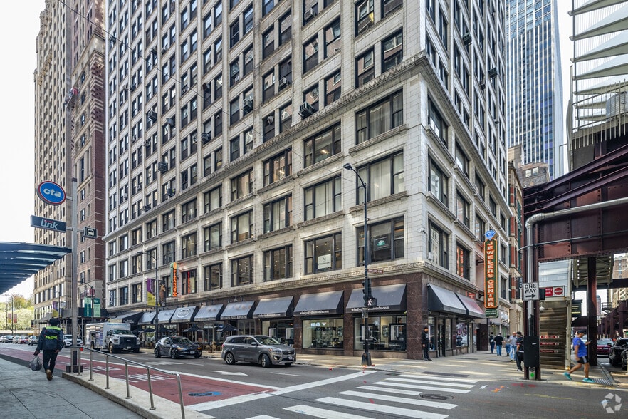 5 S Wabash Ave, Chicago, IL for lease - Primary Photo - Image 1 of 20
