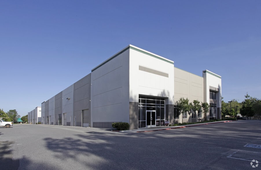 2188 Ringwood Ave, San Jose, CA for lease - Building Photo - Image 3 of 17