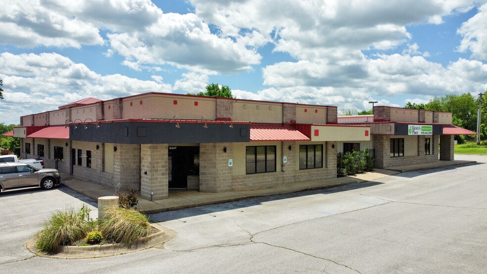 6279 W Wedington Dr, Fayetteville, AR for lease - Building Photo - Image 1 of 3