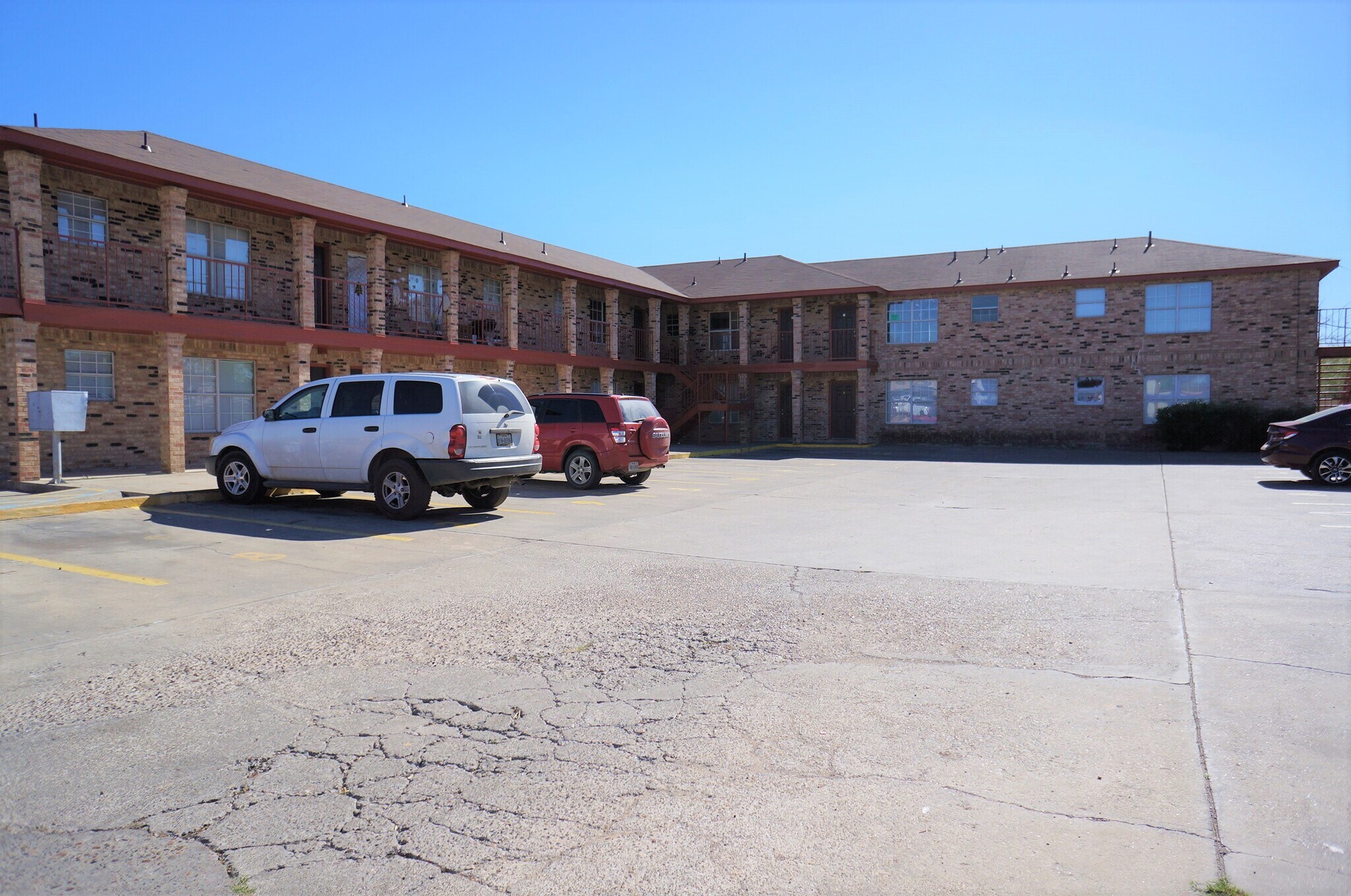 2801 Cortez St, Laredo, TX for sale Primary Photo- Image 1 of 1