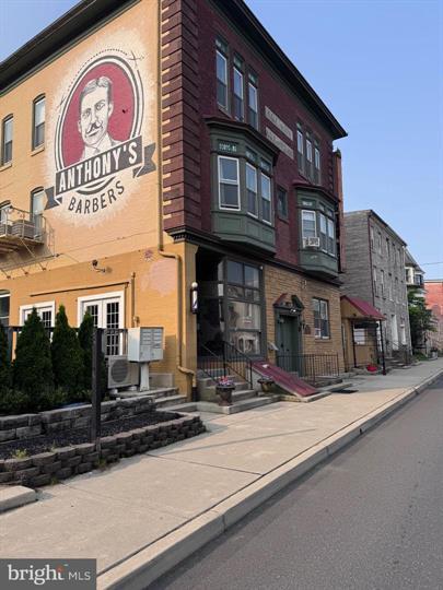 24-32 E Main St, Fleetwood, PA for lease Building Photo- Image 1 of 11