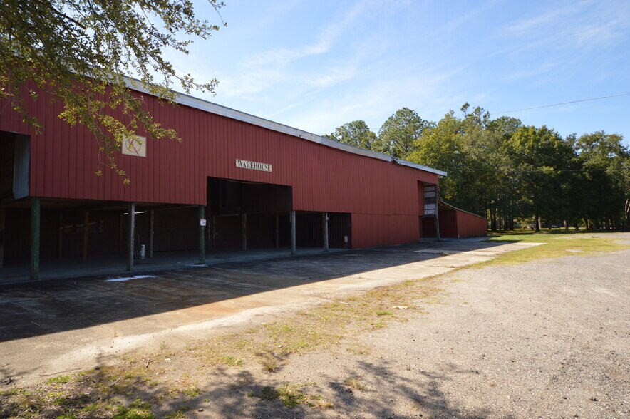 239 Jones Rd, Jacksonville, FL for lease - Building Photo - Image 2 of 21
