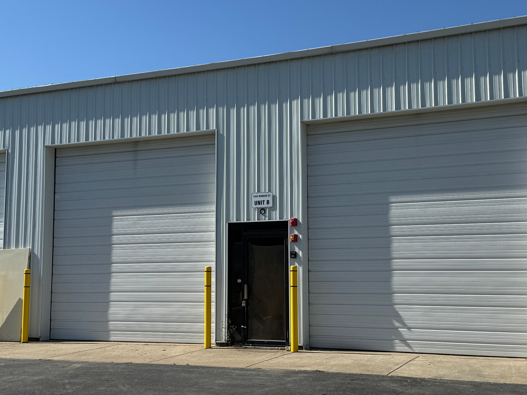 1203 Badger St, Yorkville, IL for lease Interior Photo- Image 1 of 26