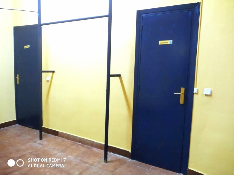 Retail in Cáceres, Cáceres for sale - Building Photo - Image 3 of 7