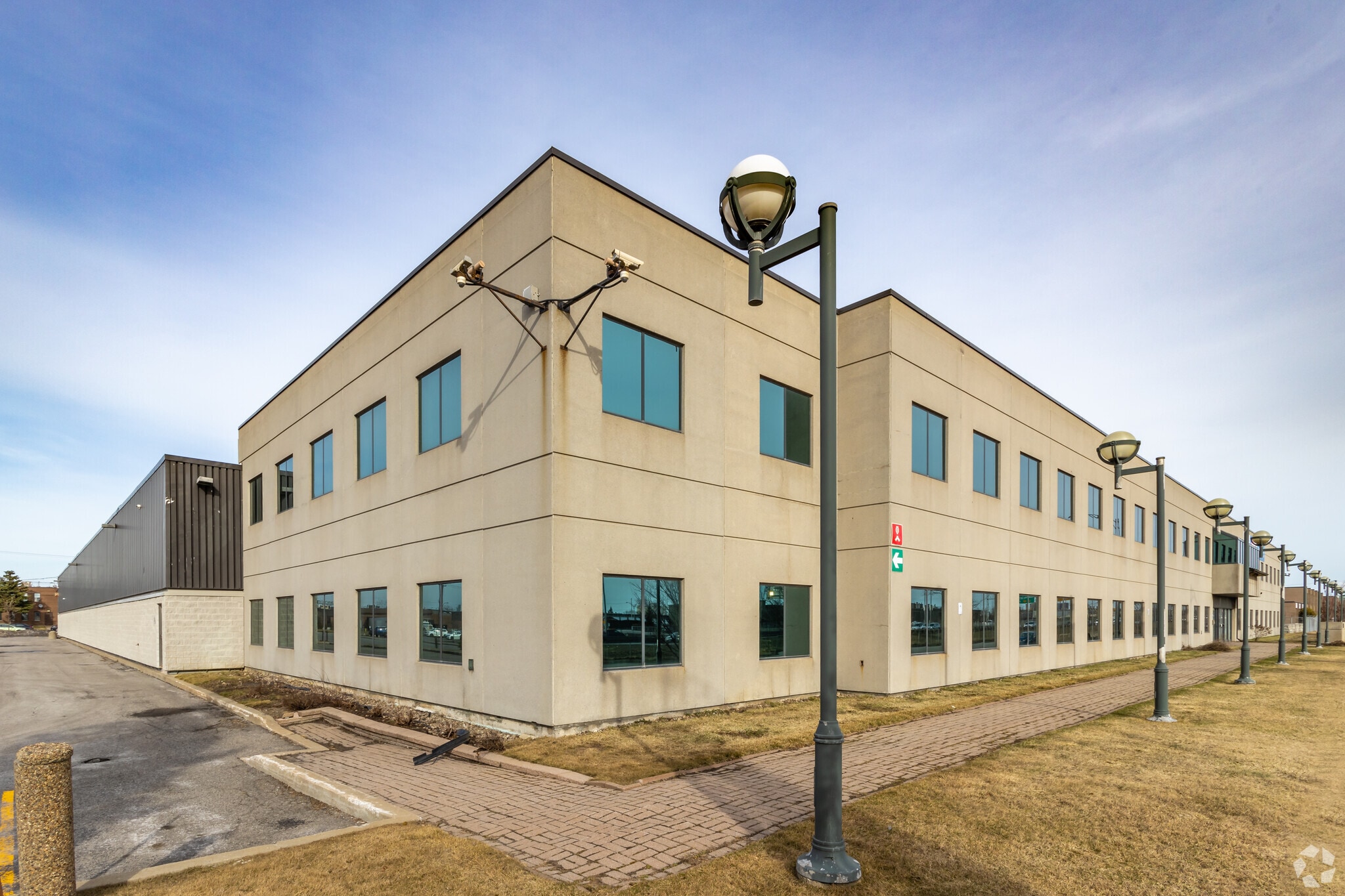 9393 Boul Louis-H.-La Fontaine, Montréal, QC for sale Primary Photo- Image 1 of 1